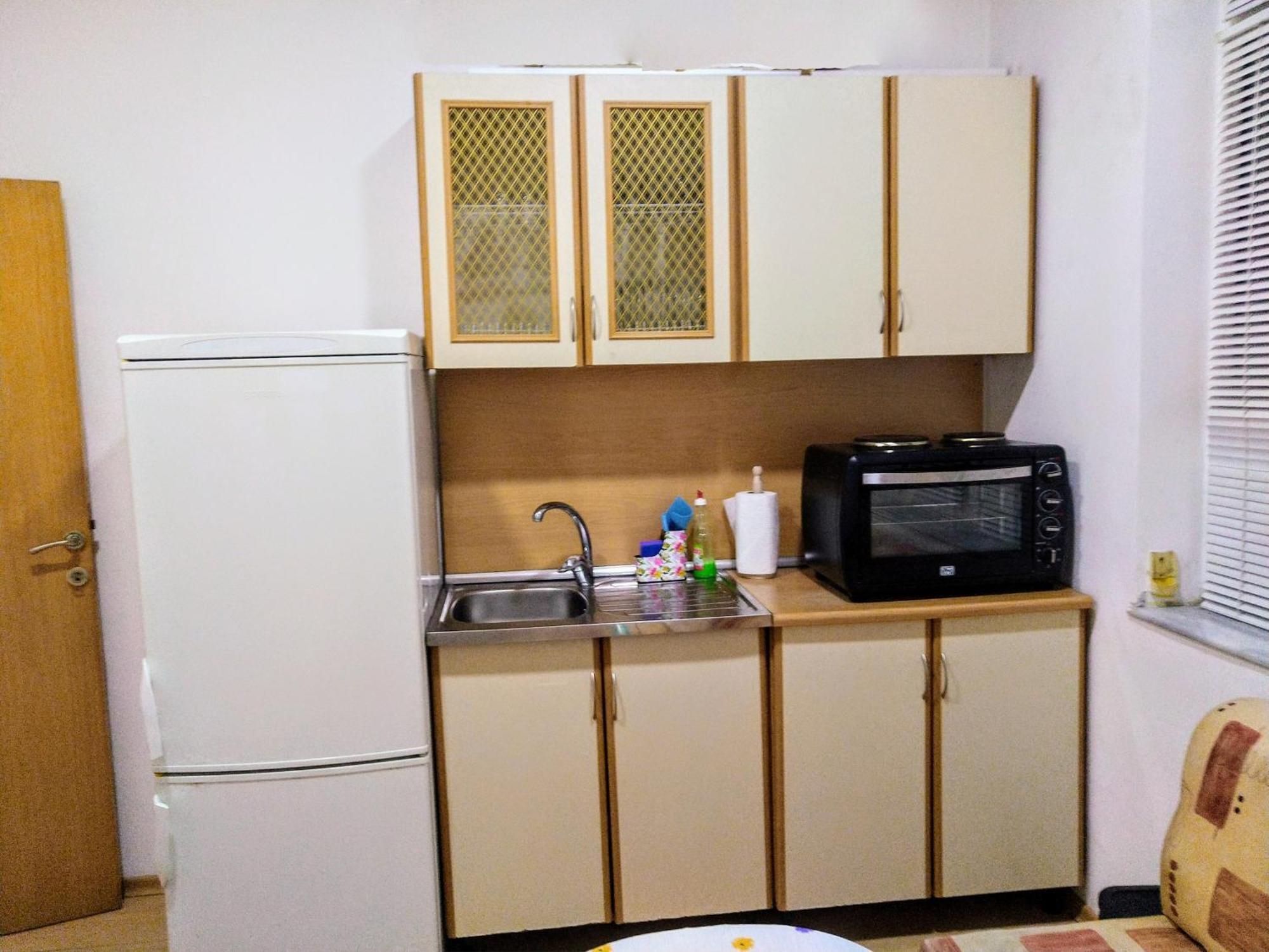 Downtown - Compact Low Cost Flat - 1St Floor Burgas Ngoại thất bức ảnh